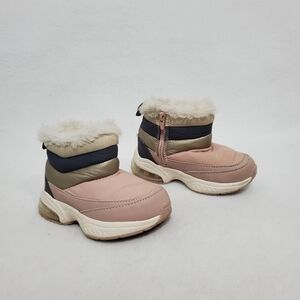 Zara Colorblock Faux Fur Lined Girl's Snow Boots